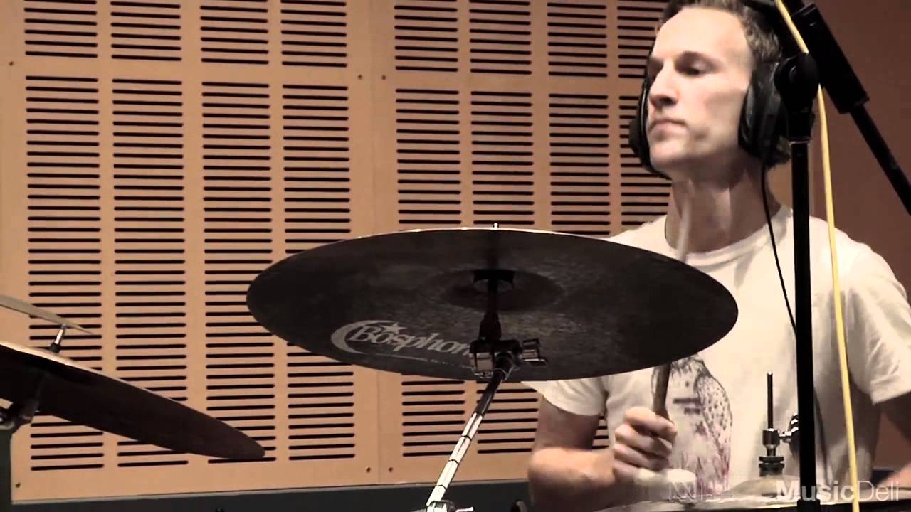 Dereb the Ambassador live - 'Hoye Hoye' [HD] - Music Deli, ABC Radio National