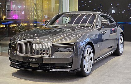 A Rolls-Royce Spectre, valued at half a million dollars